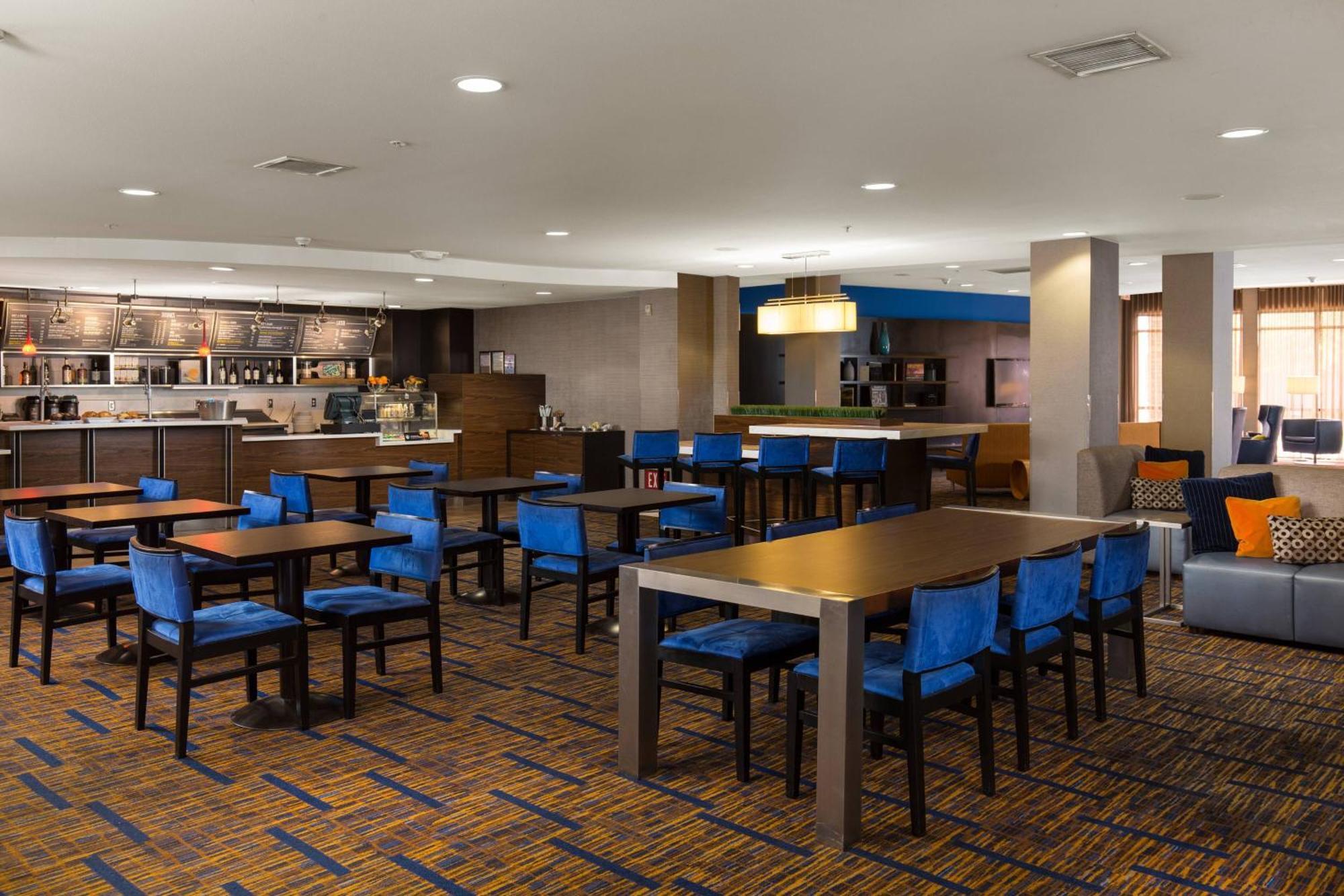 Courtyard By Marriott Ontario Rancho Cucamonga Hotell Eksteriør bilde
